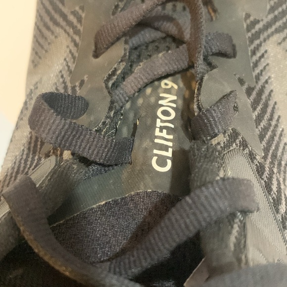 Hoka One One Clifton 9 Shoes Mens Size 11.5 2E Cushioned 1132210 BWHT - Picture 8 of 9